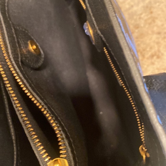 Gently used Burberry Graffiti bag - Picture 6 of 12